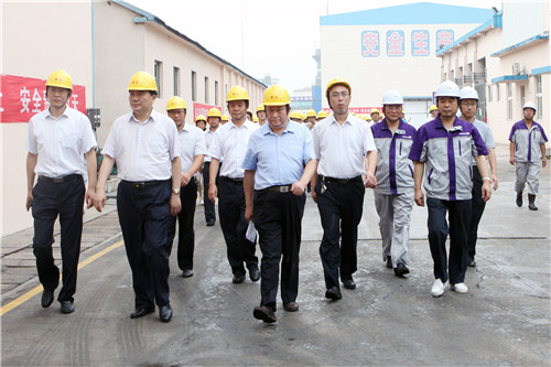 潍坊市政府“查保促”活动现场会组团到集团公司现场观摩